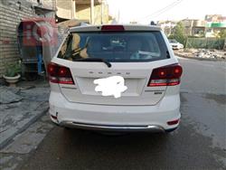 دودج جورني